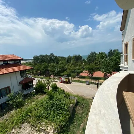 Lapina & Restaurant Cebeci