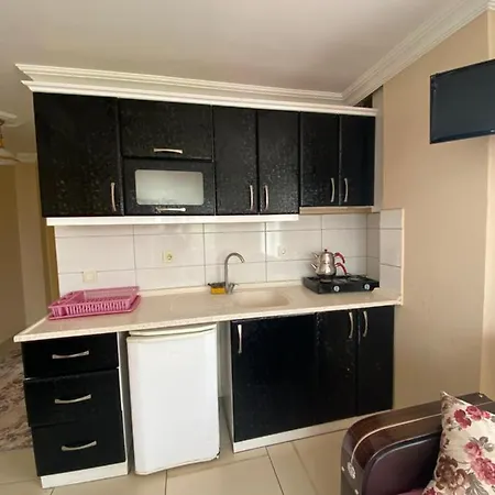 Lapina & Restaurant Cebeci