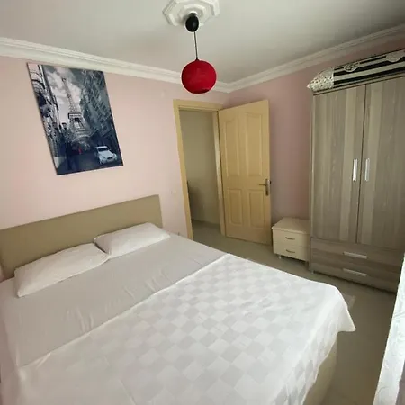 Lapina & Restaurant *