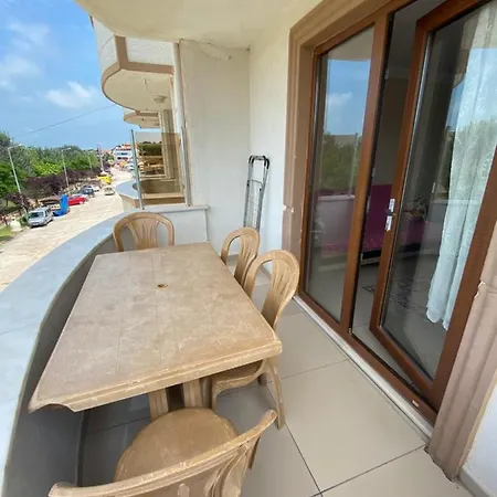 Lapina & Restaurant Проживание в семье *