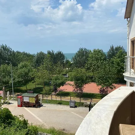 Lapina & Restaurant * Cebeci