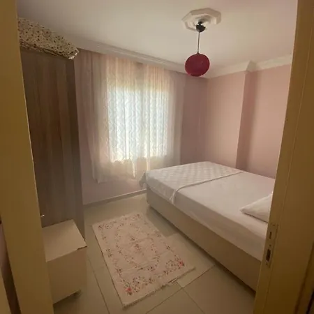 Проживание в семье Lapina & Restaurant