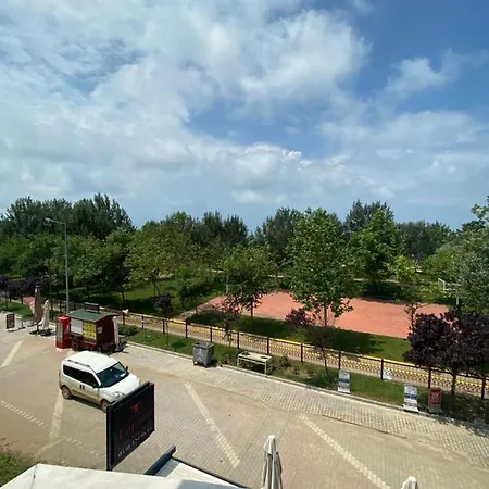 Lapina & Restaurant בית אירוח *