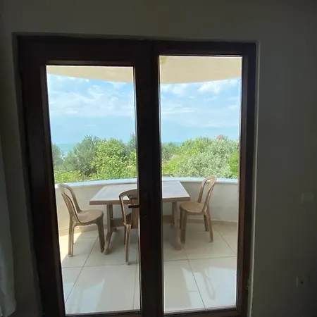 Lapina & Restaurant * Cebeci