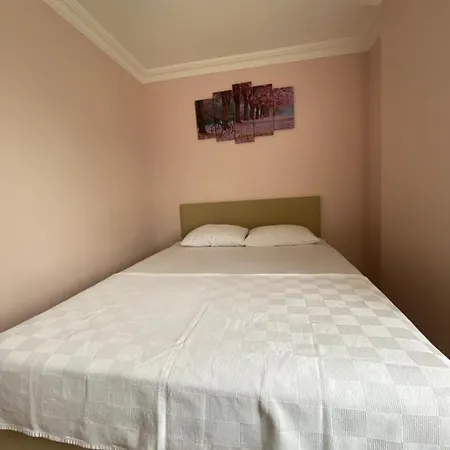 Lapina & Restaurant Проживание в семье Cebeci