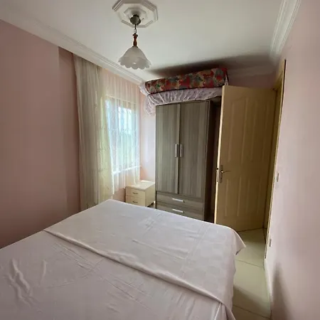 בית אירוח Lapina & Restaurant Cebeci