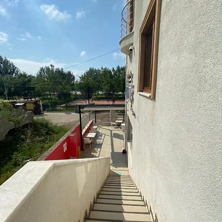 Lapina & Restaurant Cebeci