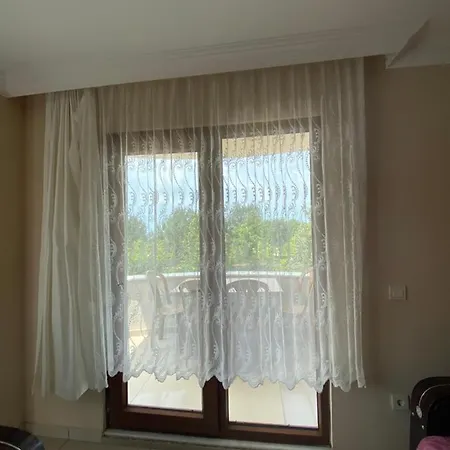 Lapina & Restaurant Cebeci