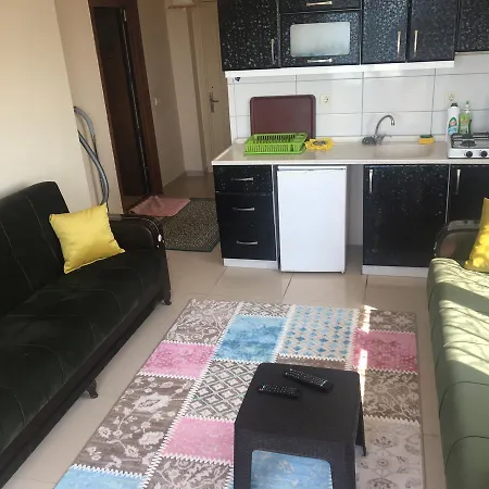 Lapina & Restaurant בית אירוח